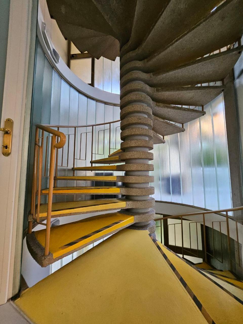 Albergo Nyers เปรูจา ภายนอก รูปภาพ