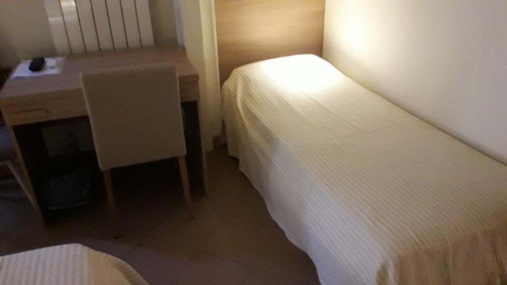 Albergo Nyers เปรูจา ภายนอก รูปภาพ